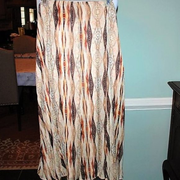 NWT Dress Barn Plus Glimmer Skirt - Picture 1 of 7